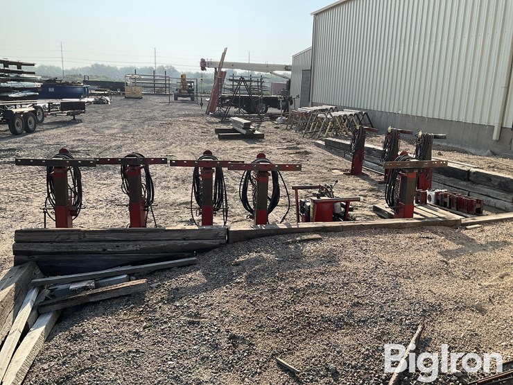 bainter-hydraulic-bin-jacks-image-7