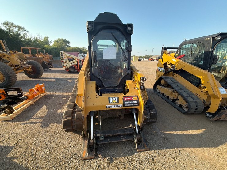 2018-caterpillar-299d2-xhp-image-2