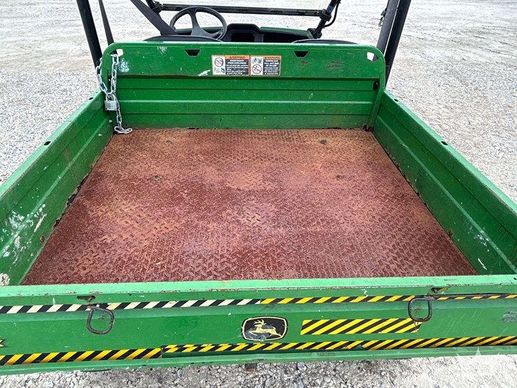 2016-john-deere-gator-image-20