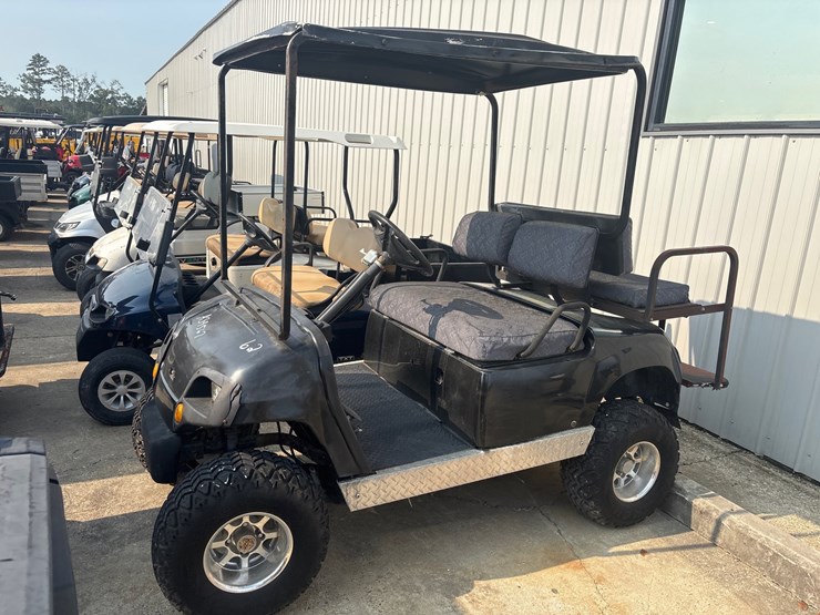 #62-•-yamaha-golf-cart-|-for-parts/repairs-image-1