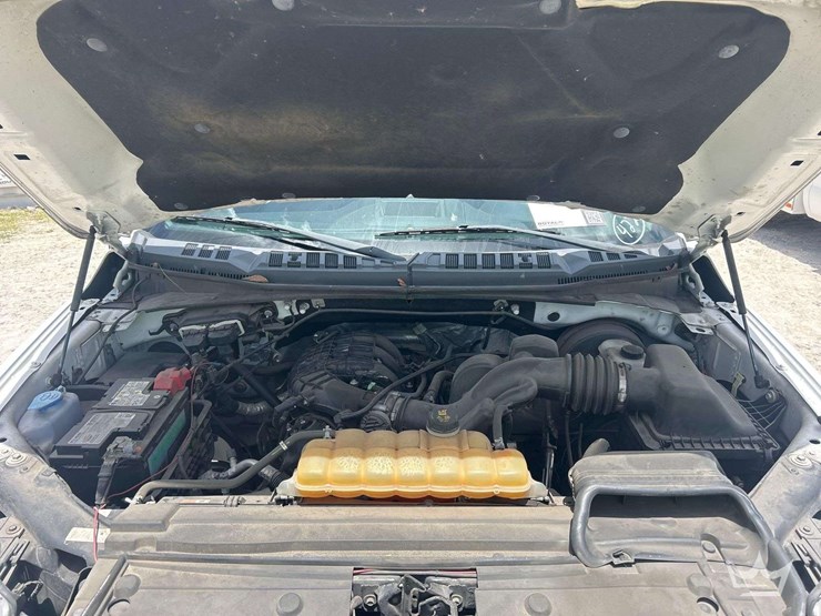 2017-ford-f150-image-7