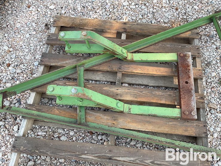 john-deere-drill-hitch-image-11