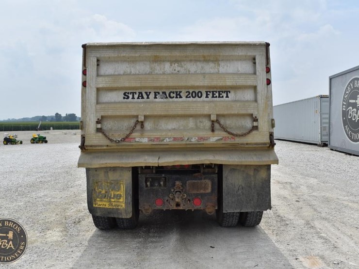 1986-ford-ltl9000-image-91