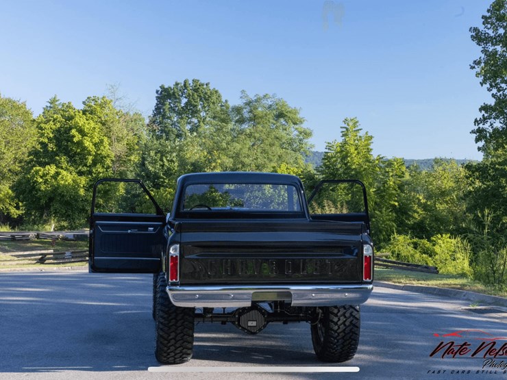 1969-chevrolet-c20-image-28