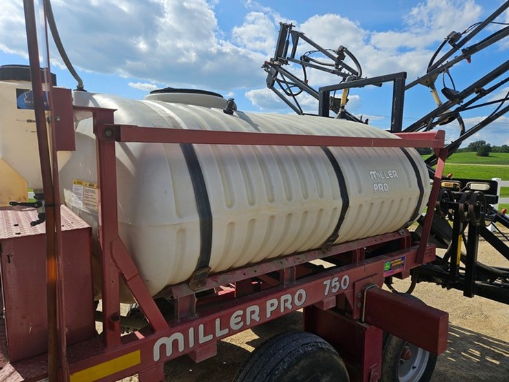 miller-pro-750-image-22