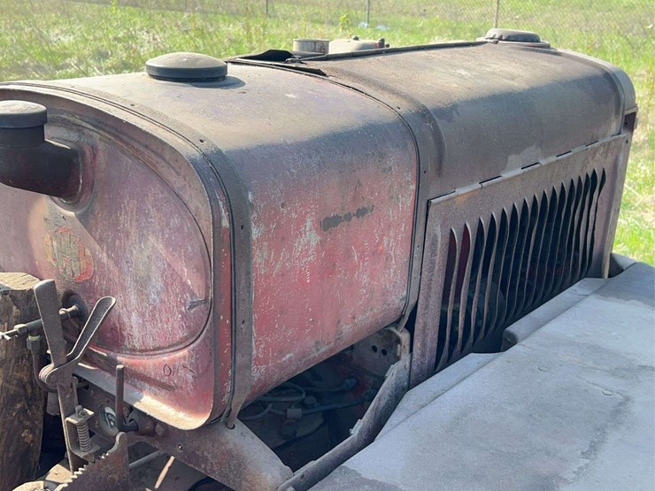 mccormick-deering-t20-crawler-image-15