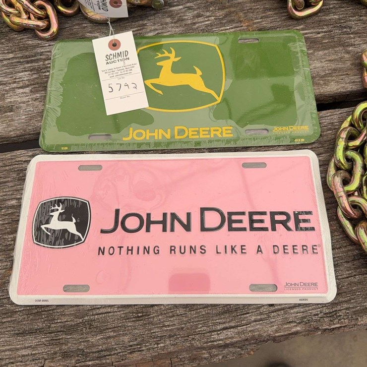 JOHN DEERE 2