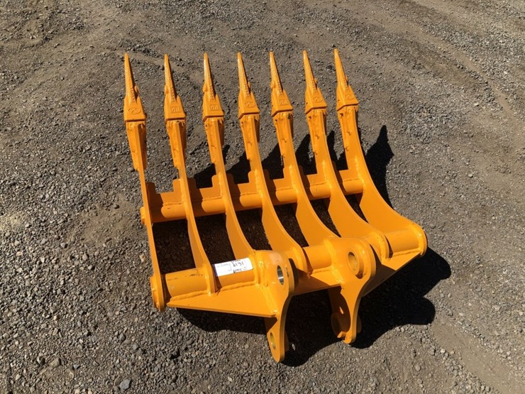caterpillar-305-image-2