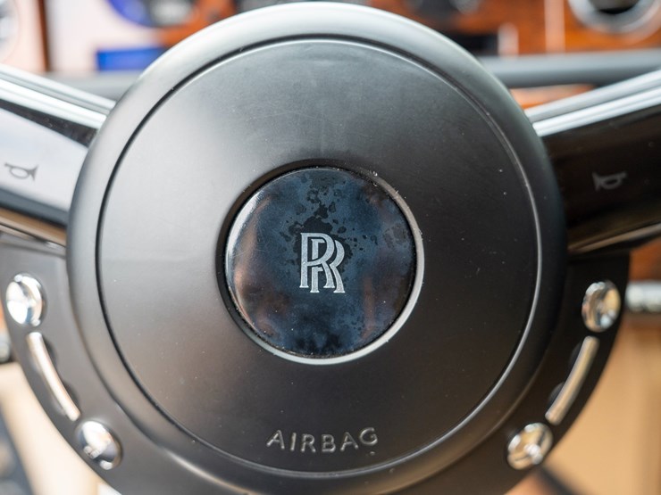 #110-•-2014-rolls-royce-phantom-sedan-image-53