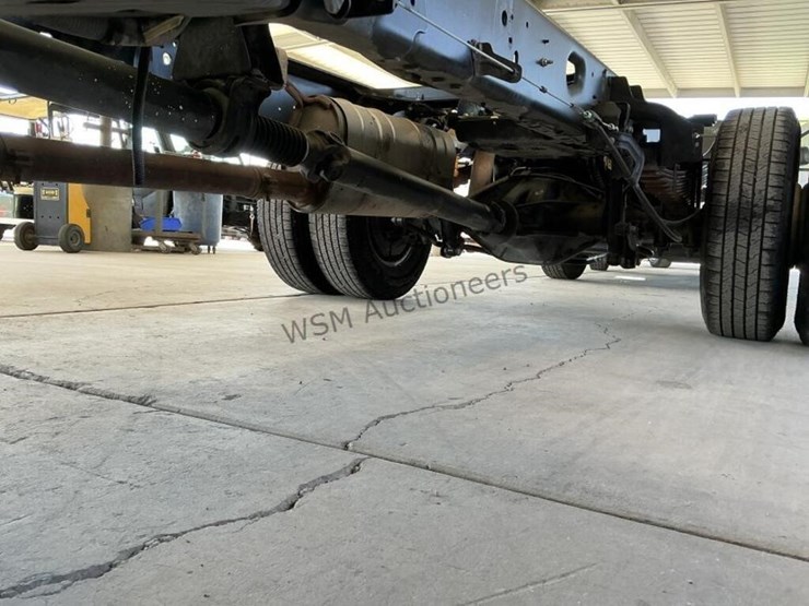 2017-ford-f350-image-26