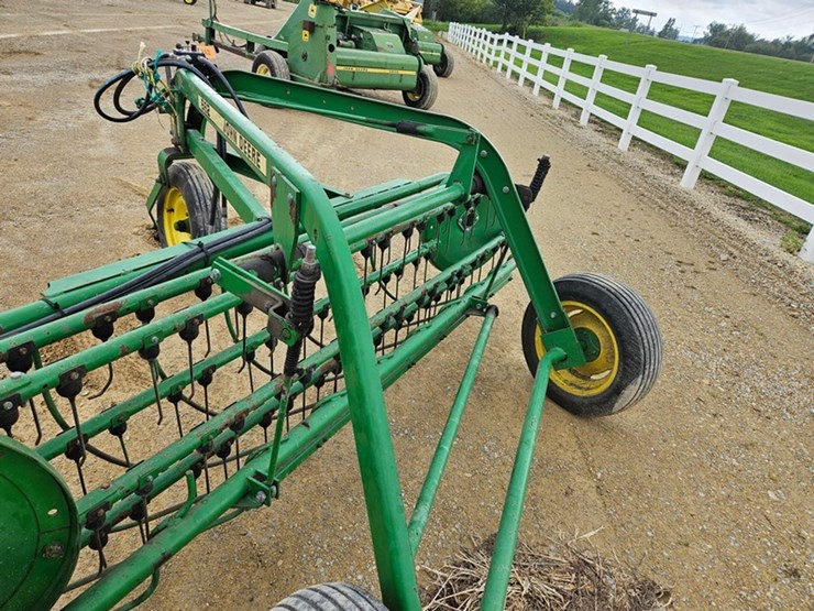 john-deere-662-image-21