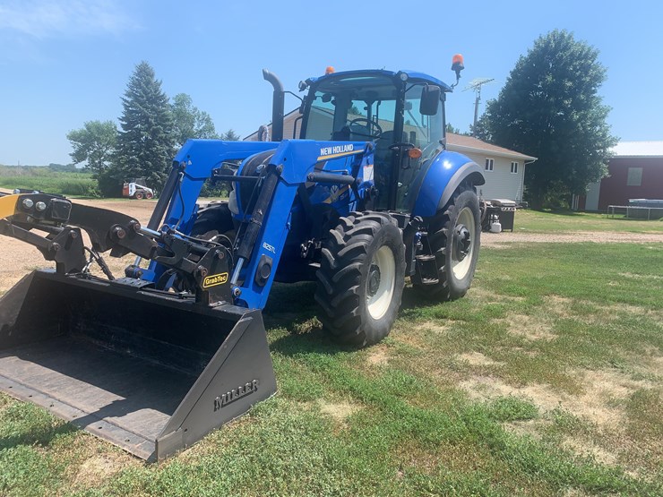 2017-new-holland-t5.120-image-1