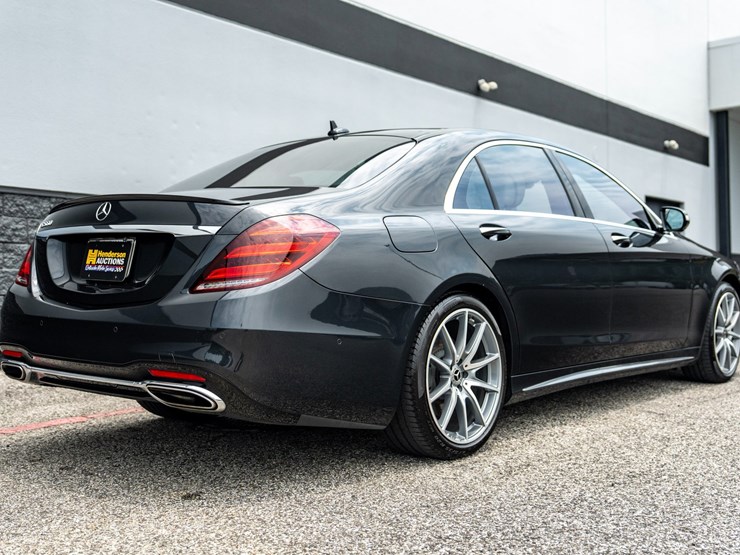 #103-•-2020-mercedes-benz-s560-sedan-image-5