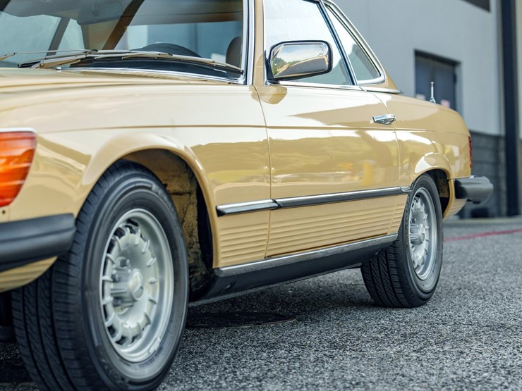 #122-•-offered-at-no-reserve-|-1980-mercedes-benz-450sl-convertible-image-28