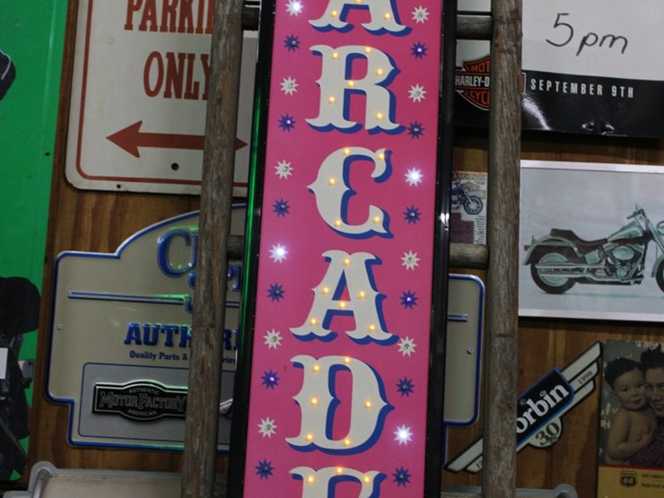 #290-•-arcade-sign-image-2
