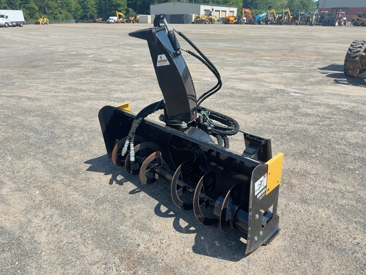 erskine-72"-snow-blower-image-1