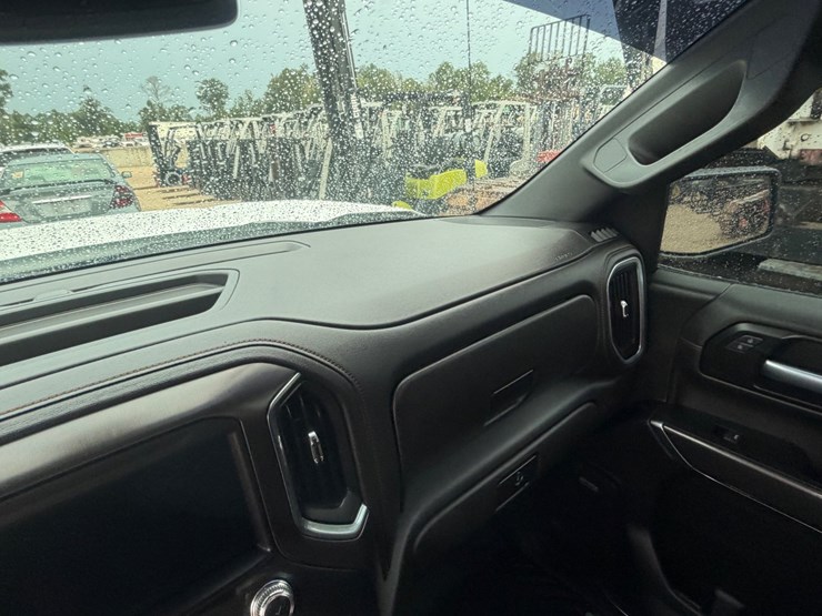 2021-gmc-sierra-1500-image-55
