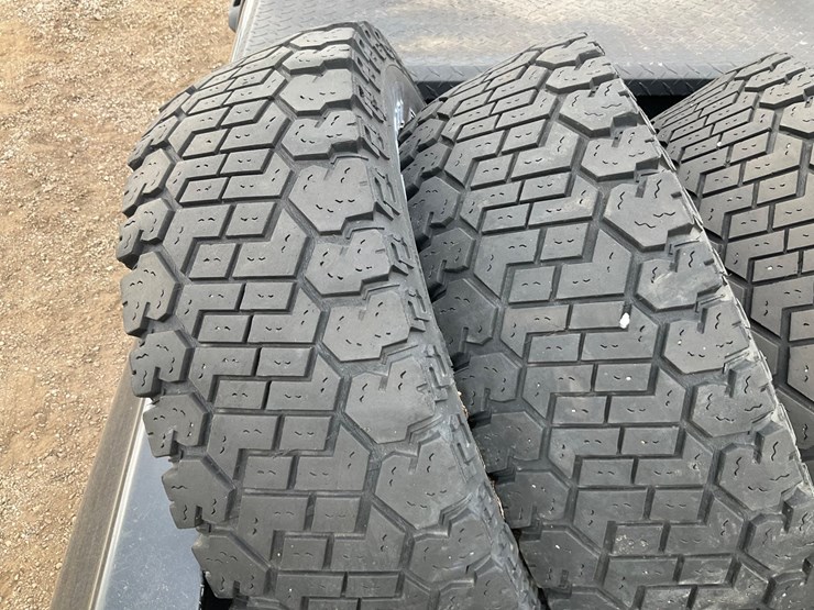 2003-dodge-2500-image-40