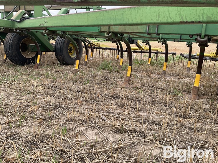 john-deere-1600-image-10