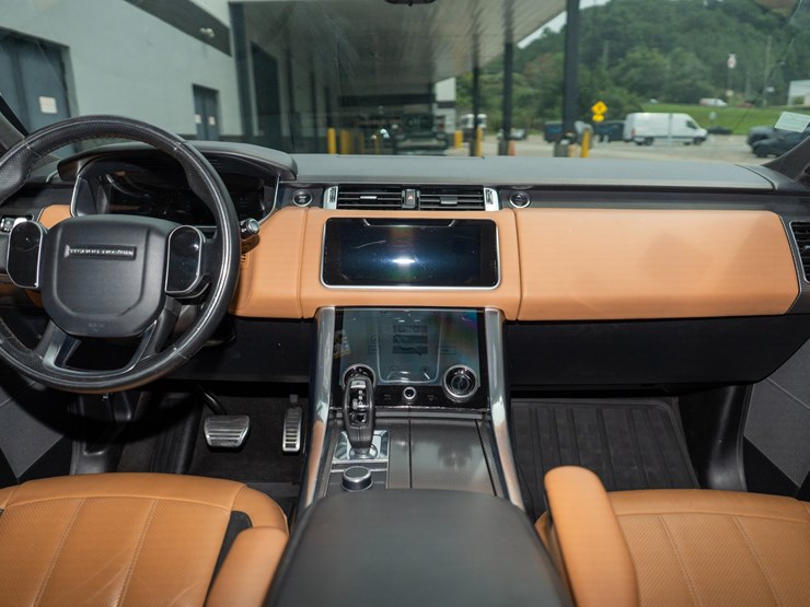 2022-land-rover-range-rover-image-64