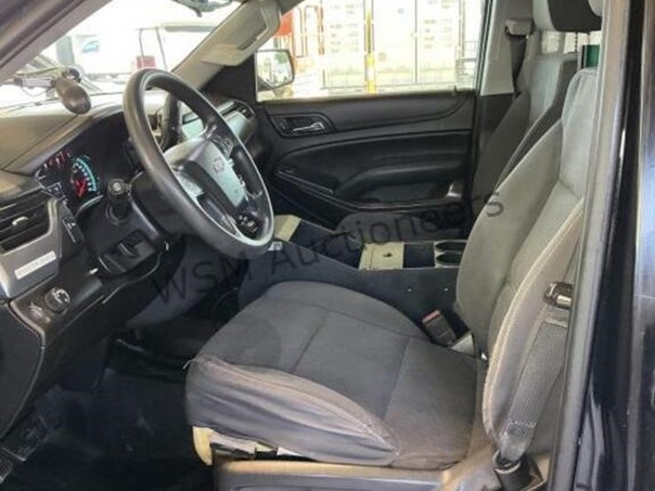 2019-chevrolet-tahoe-image-21