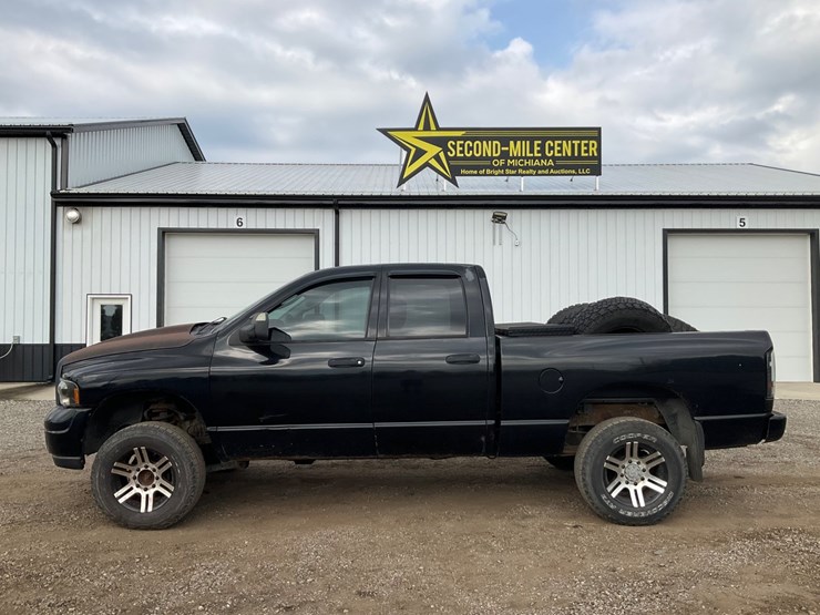 2003-dodge-2500-image-2