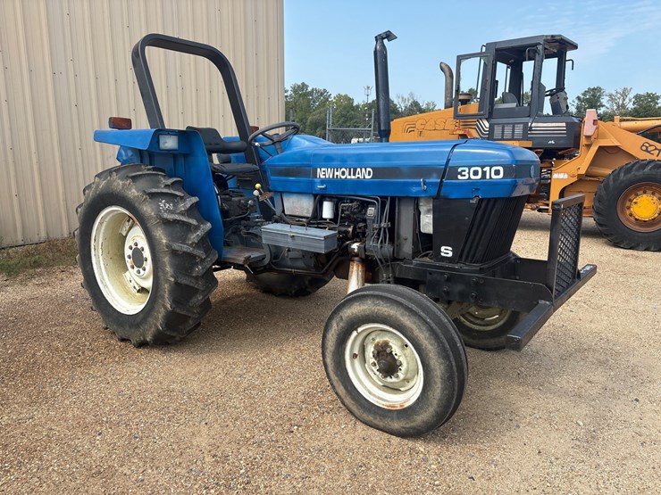 new-holland-3010-image-2