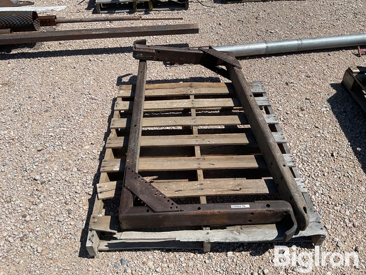 john-deere-158-image-2