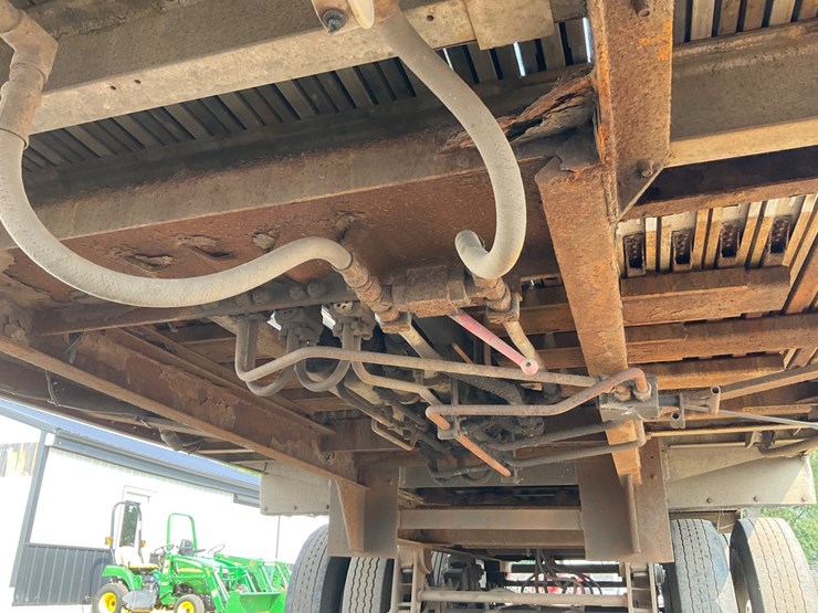#2111-•-1995-east-manufacturing-live-floor-transfer-trailer-image-22