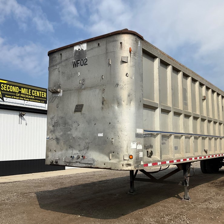 #2111 • 1995 East Manufacturing Live Floor Transfer Trailer