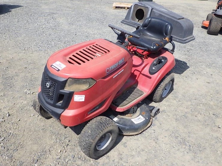 troy-bilt-bronco-image-1