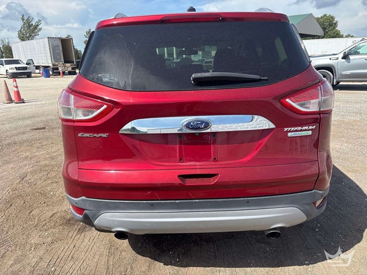2014-ford-escape-image-25