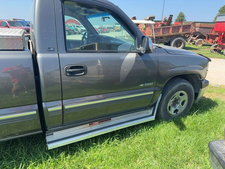 2001-chevrolet-1500-image-7