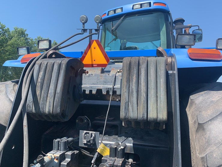 2004-new-holland-tj375-image-8