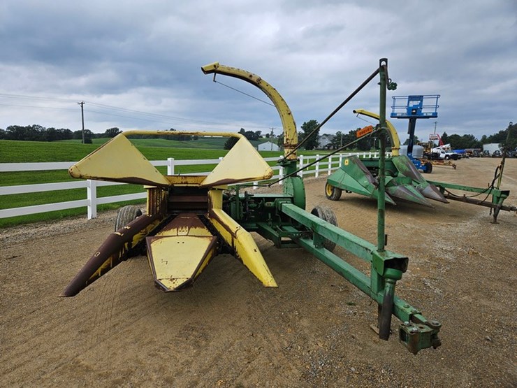 john-deere-3800-image-8