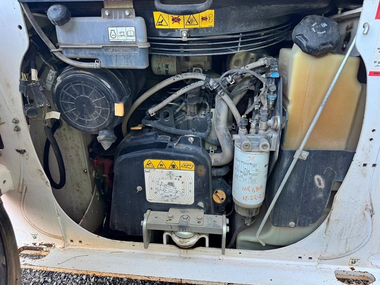 2022-bobcat-t66-image-17