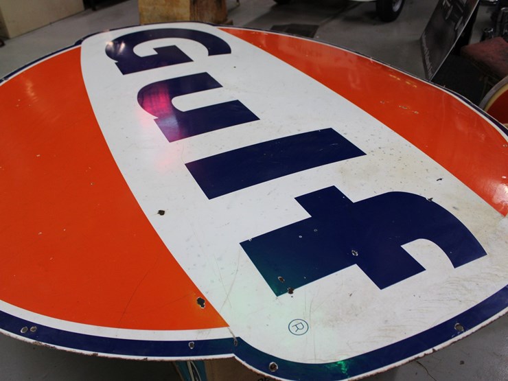 #291-•-72"-x-78"-gulf-oil-logo-metal-sign-image-3