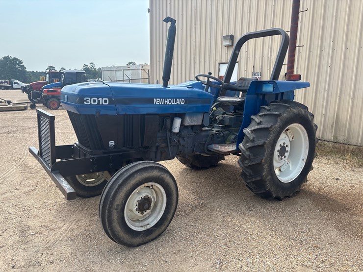new-holland-3010-image-1