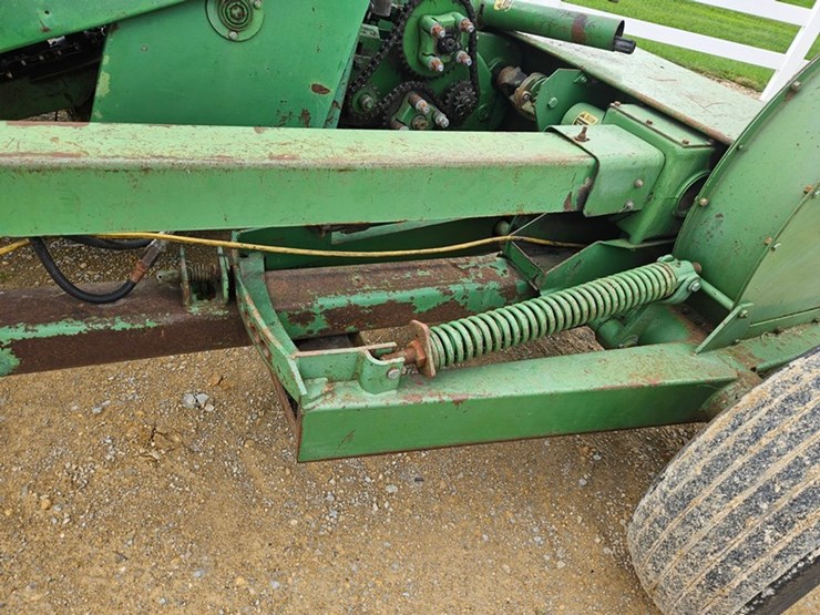 john-deere-3800-image-32