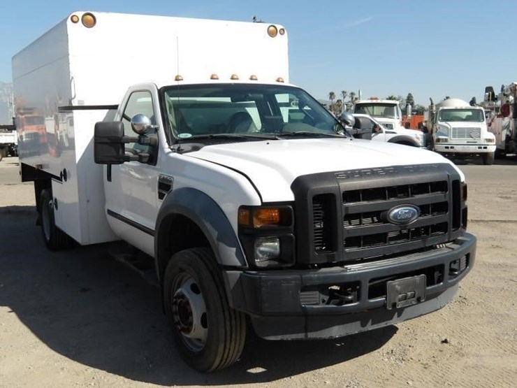 2008-ford-f550-image-3