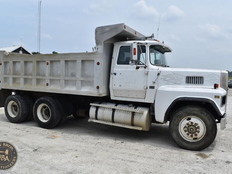 1986-ford-ltl9000-image-18
