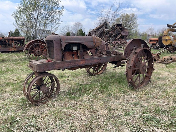 allis-chalmers-styled-rc-image-1