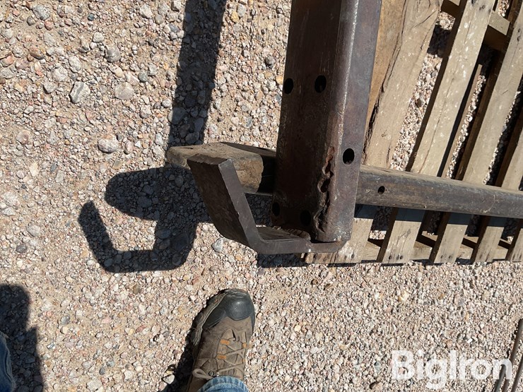 john-deere-158-image-13