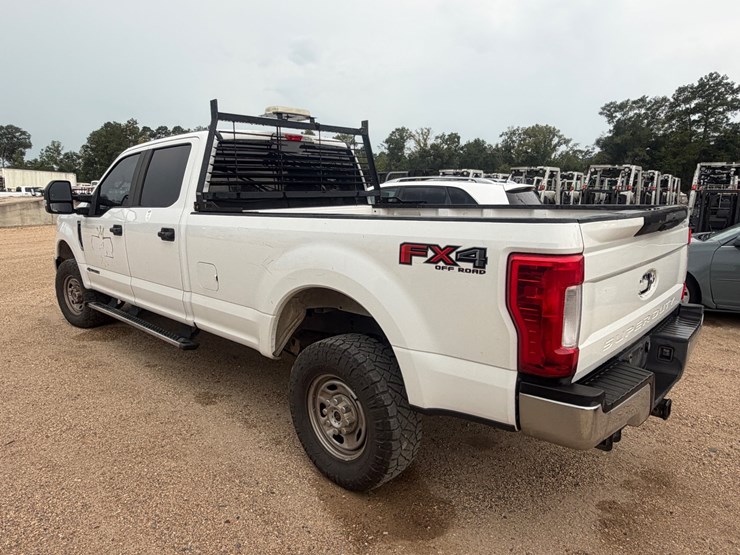 2017-ford-f250-image-4