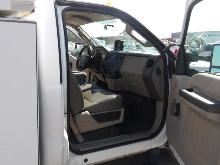 2008-ford-f550-image-20