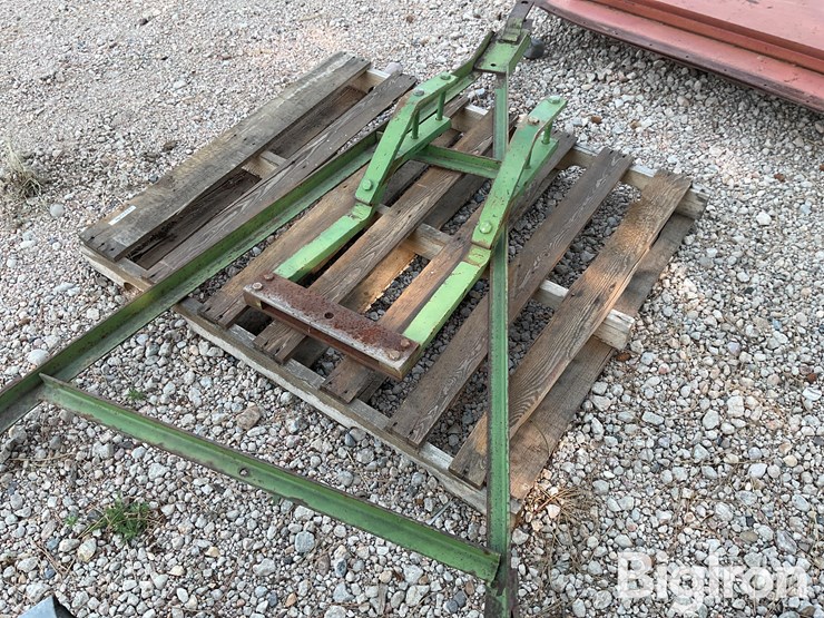 john-deere-drill-hitch-image-7