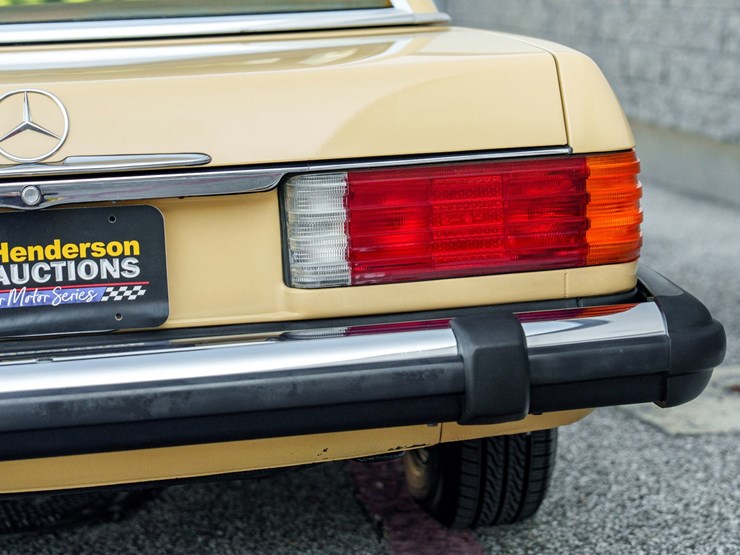 #122-•-offered-at-no-reserve-|-1980-mercedes-benz-450sl-convertible-image-17