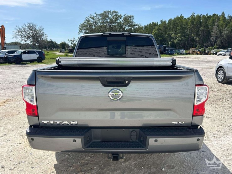 2018-nissan-titan-image-24