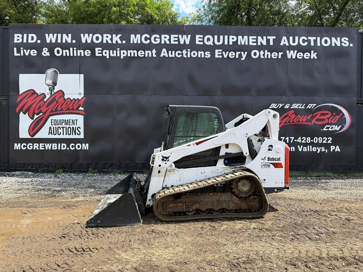 2022-bobcat-t770-image-1
