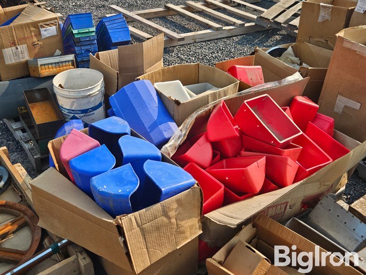 leg-buckets-image-1